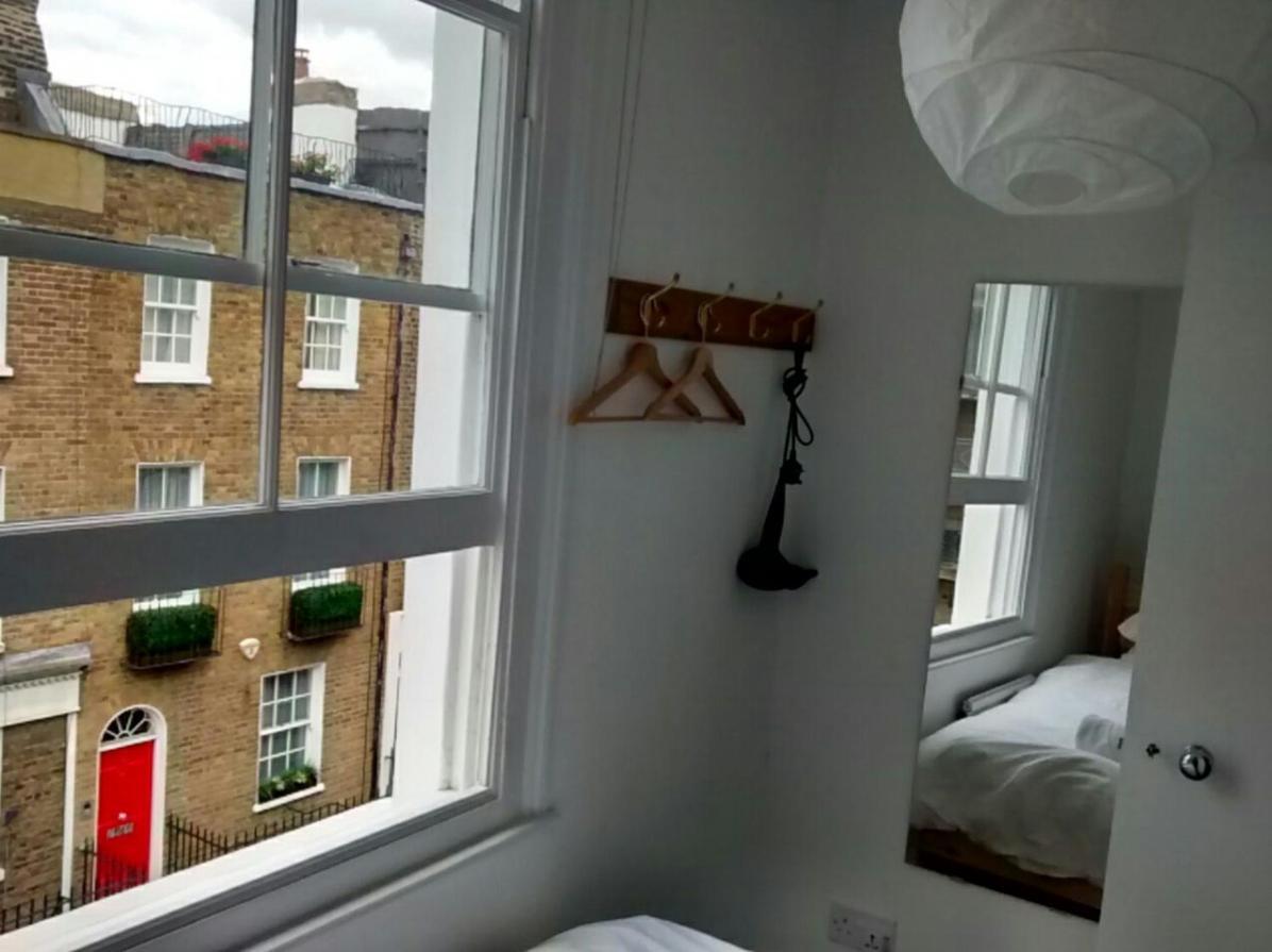 Central London Flat. Georgian Terrace. Bright. Buitenkant foto