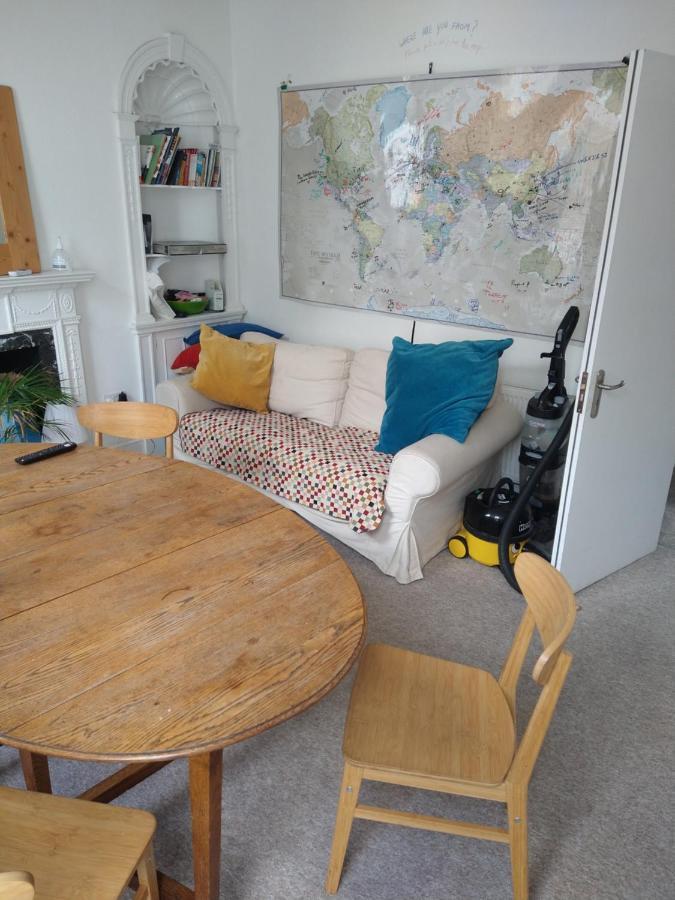 Central London Flat. Georgian Terrace. Bright. Buitenkant foto